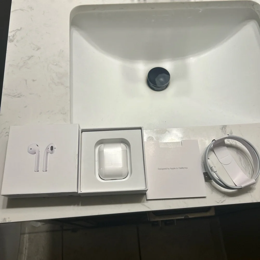 Apple Wireless Earbuds with Charging Case - White